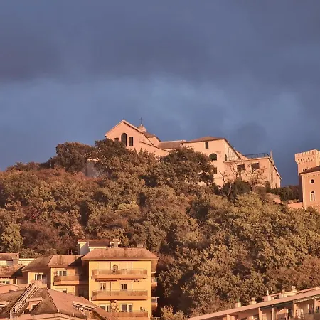 Casa Solari * Genua